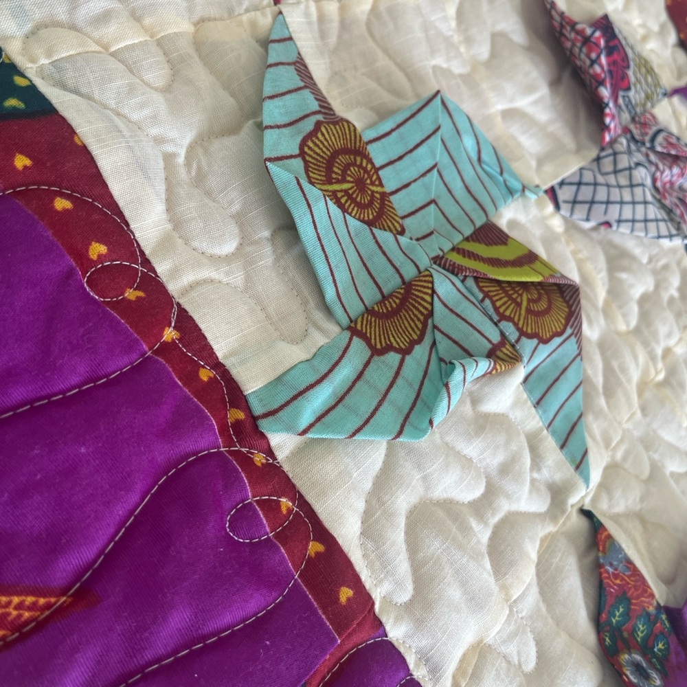HANDMADE PINWHEEL Quilt Ethnic Fabric Unique STUNNING - Picture 14 of 17